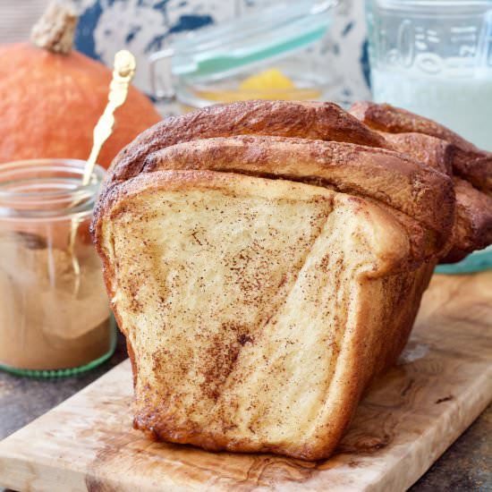 Pumpkin & Cinnamon Pull Apart Bread