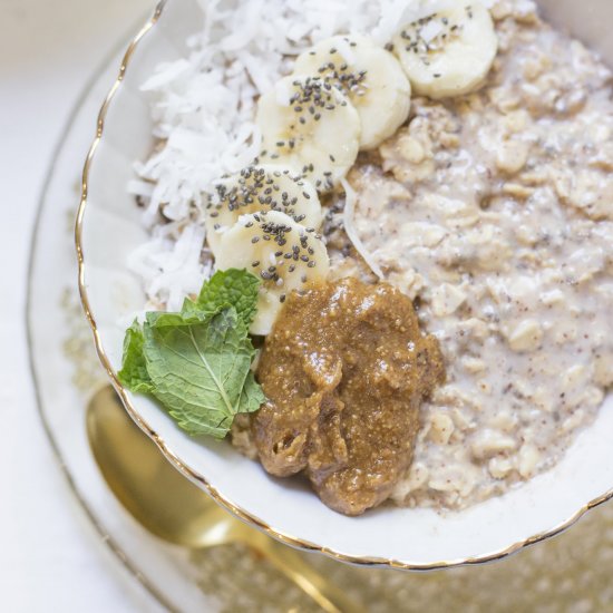 Maple Almond Butter Overnight Oats