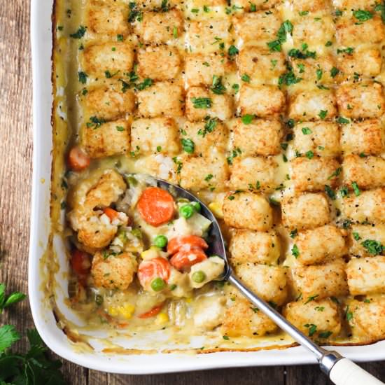 Chicken Pot Pie Tator Tot Hotdish