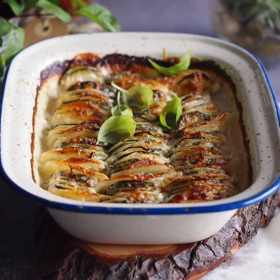 Cheesy zucchini potato bake