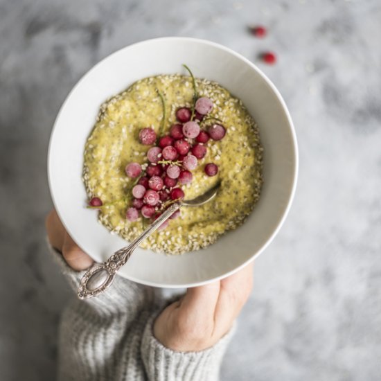 PALEO & VEGAN MANGO CHIA BOWL