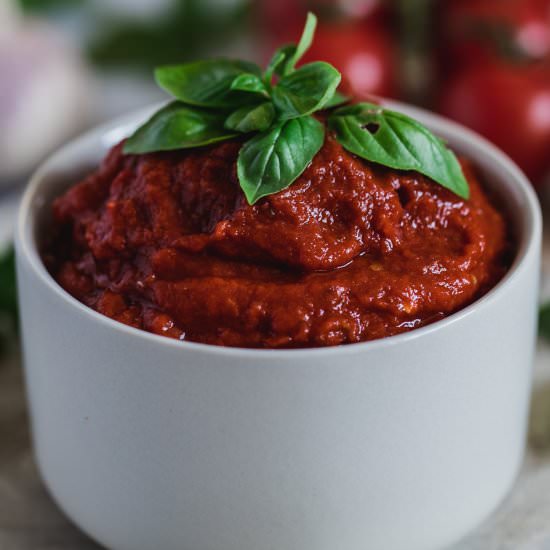 Roasted red pepper pesto