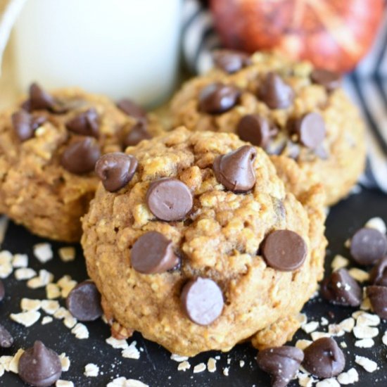 Pumpkin Oat Chocolate Chip Cookies