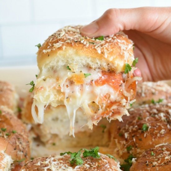 Make Ahead Pepperoni Pizza Sliders