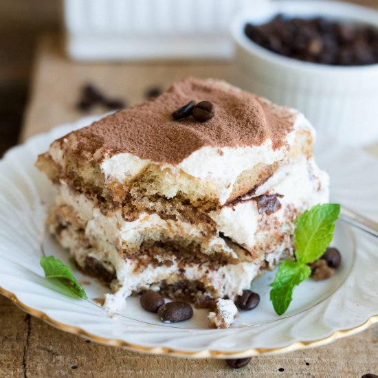 Best-Ever Kahlua Tiramisu