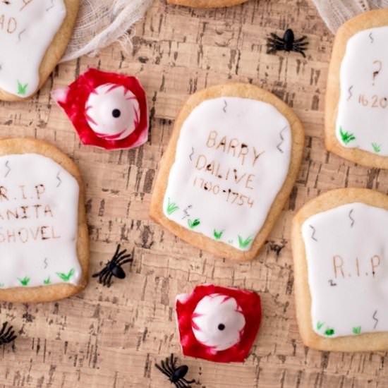 HALLOWEEN TOMBSTONE COOKIES