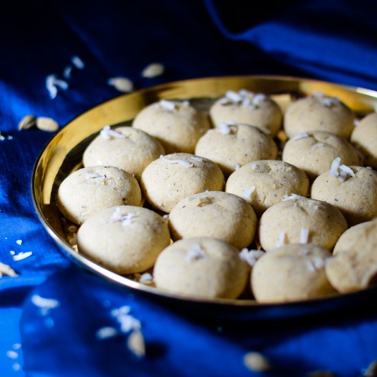 Whole wheat eggless coconut cookies