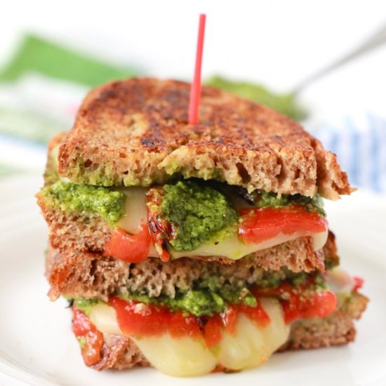 Grilled Cheese with Pesto