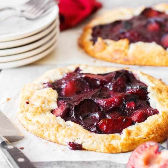 Plum Crostata