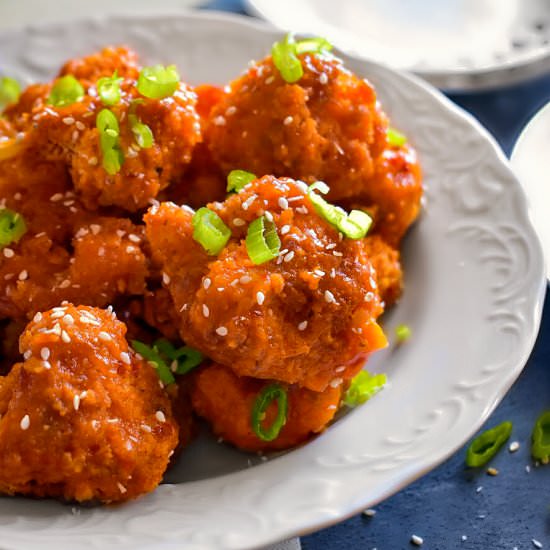 Sticky-Spicy Cauliflower Wings