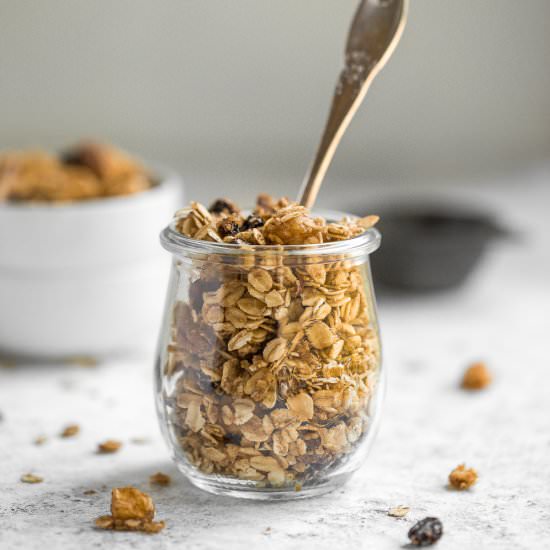 Easy Cinnamon Apple Granola