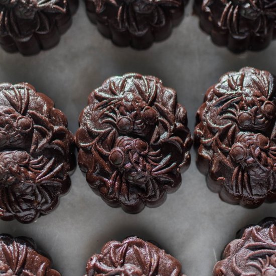 Baked Chocolate Mooncake