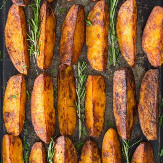 Crispy Roasted Rosemary Potatoes