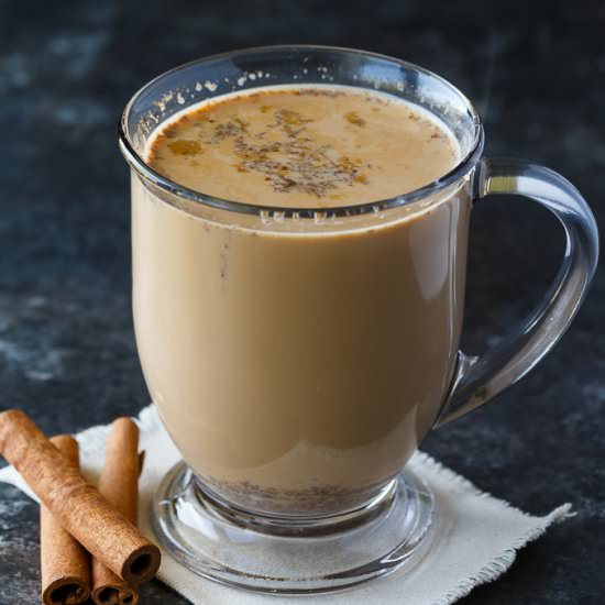 Slow Cooker Chai Latte