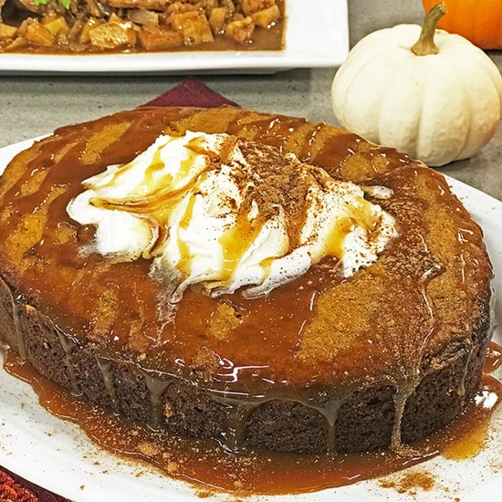 Slow Cooker Caramel Pumpkin Cake