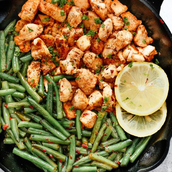 Spicy Green Beans Chicken Skillet