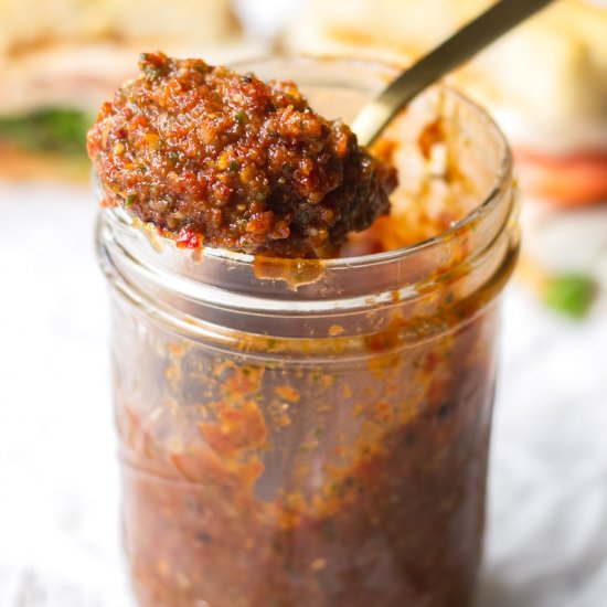 Easy Sundried Tomato Pesto