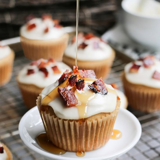 Glazed Bacon Maple Syrup Muffins