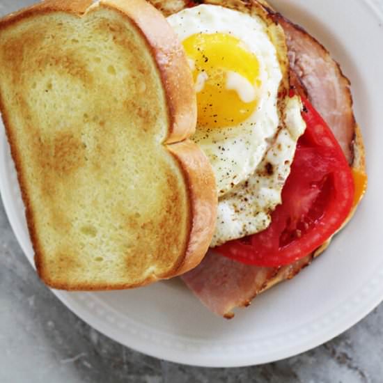 Farmhouse Breakfast Sandwich