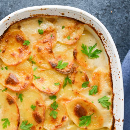 Simple Scalloped Potatoes