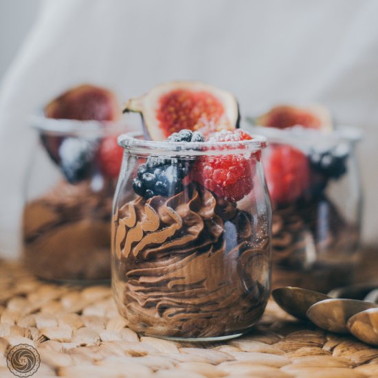 Vegan chocolate mousse