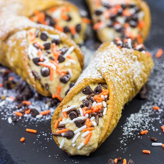 Pumpkin Spice Cannoli