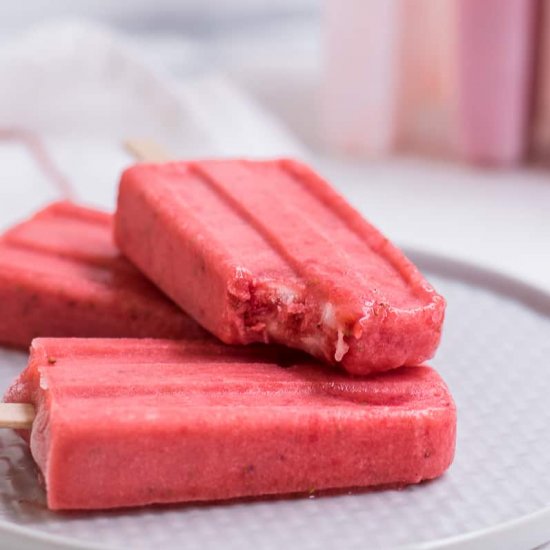 Vegan Strawberry Popsicles