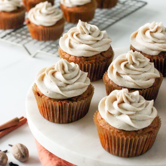 chai spiced pumpkin cupcakes