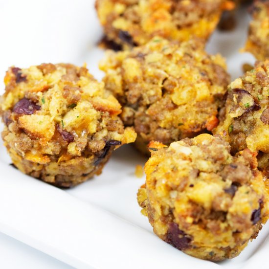 Sausage stuffing bites