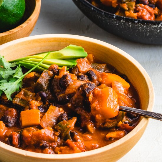 Roasted butternut squash chili