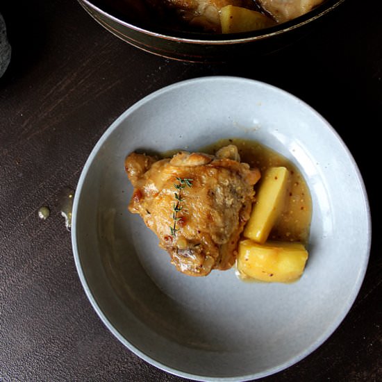 Chicken with apples and cider