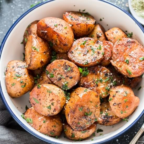 Garlic Butter Herb Potatoes