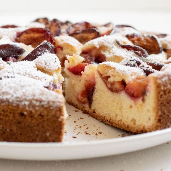 Easy and quick plum cake