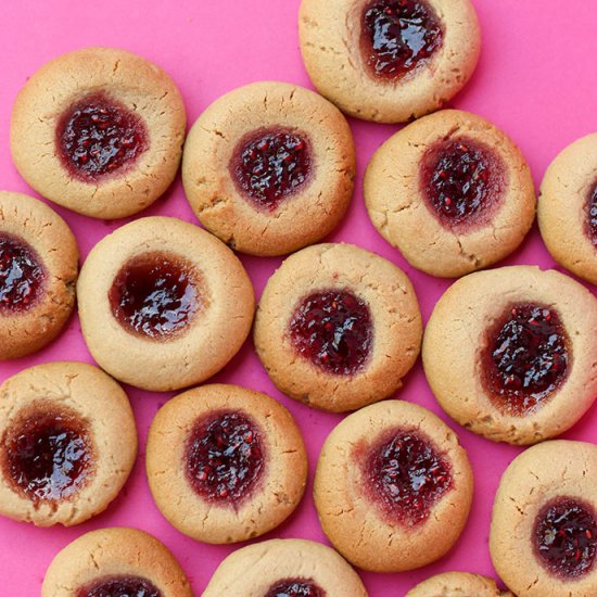 Peanutbutter and Jelly Cookies