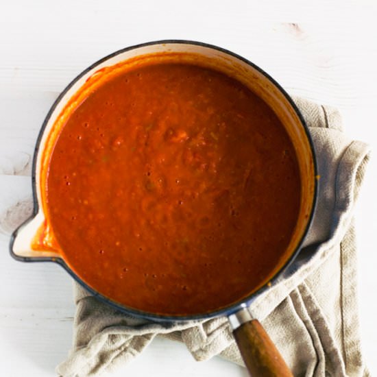 Sweet & Spicy Tomato Soup