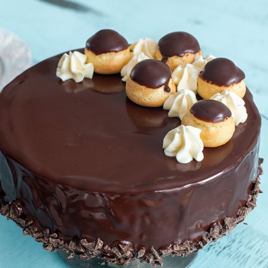 Profiterole Cake