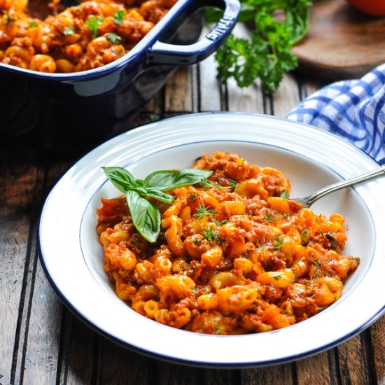 Dump-and-Bake Beefaroni