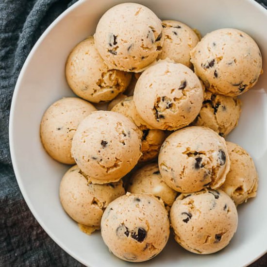 Cookie Dough Fat Bombs