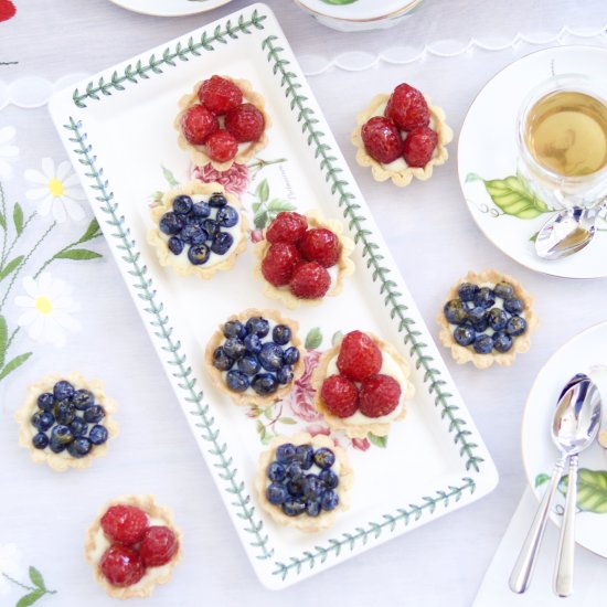 Elegant Mini Berry Tarts