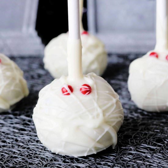 Halloween Cake Pops