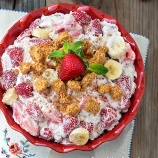 STRAWBERRY CHEESECAKE SALAD