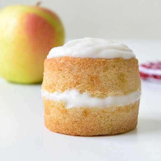 Mini Vegan Apple Cake