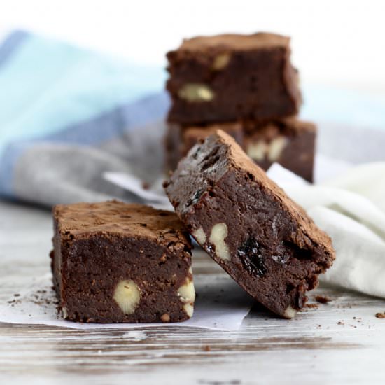 Whisky raisin brownies