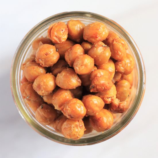 Roasted Rosemary Garlic Chickpeas