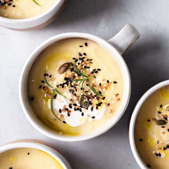 Roasted Garlic & Parsnip Soup