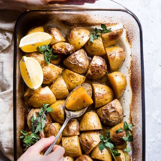 Oven Roasted Lemon Greek Potatoes