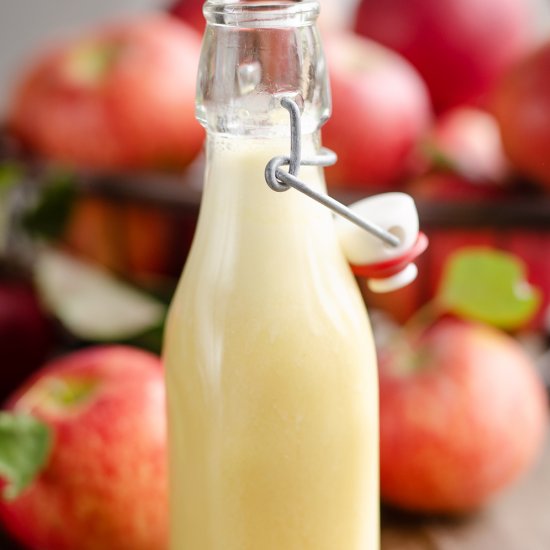 Light Apple Cider Vinaigrette