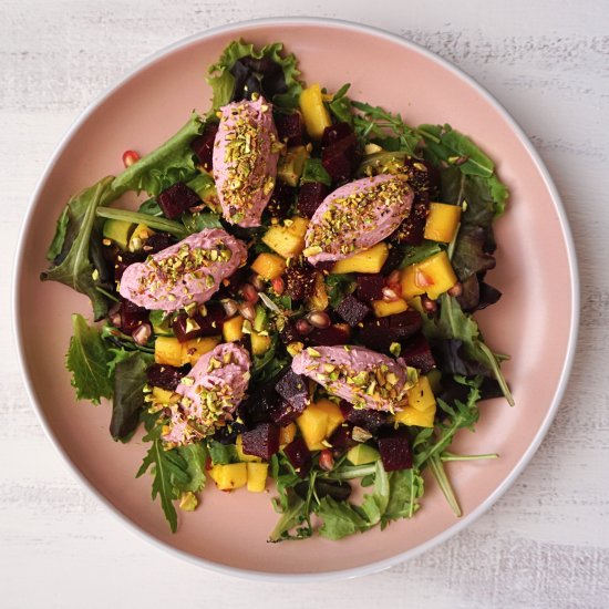 Mango, beets and goat cheese salad