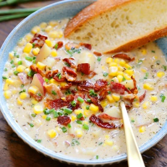 Creamy Corn Chowder with Bacon