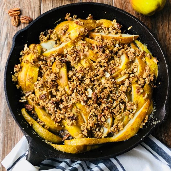 Pear Crisp With Ginger and Pecans